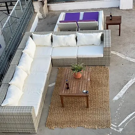 Refreshing House With Shared Terrace Near Sea In The Heart Of Bodrum Gümbet